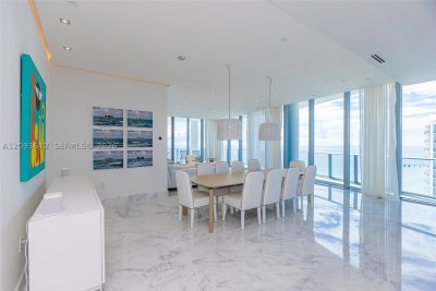 Comprar apartamento en Chateau Beach Residences 1802
