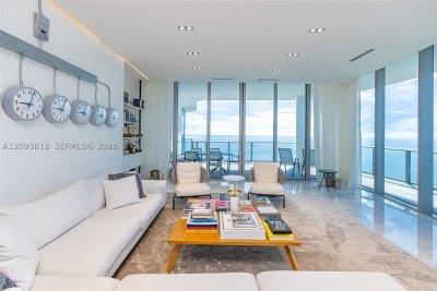 Comprar apartamento en Chateau Beach Residences 1802