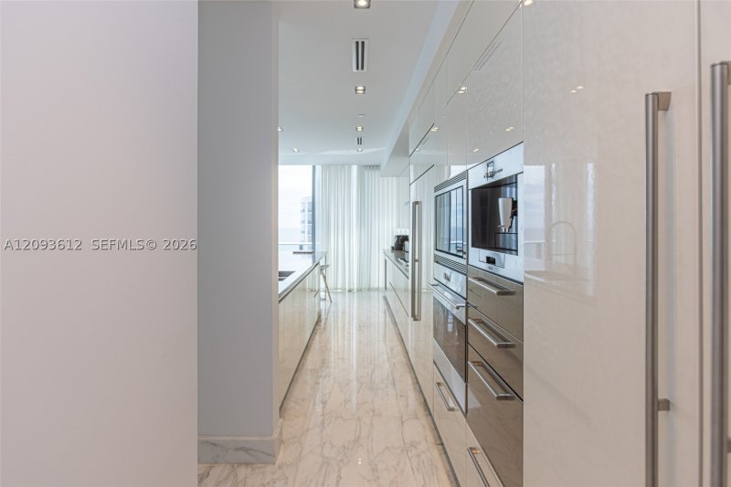 Condo for sale at Chateau Beach Residences 1802