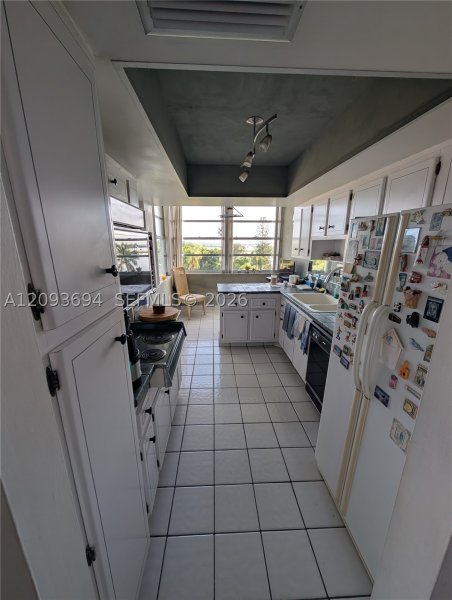 Condo for sale at Majorca Towers 502