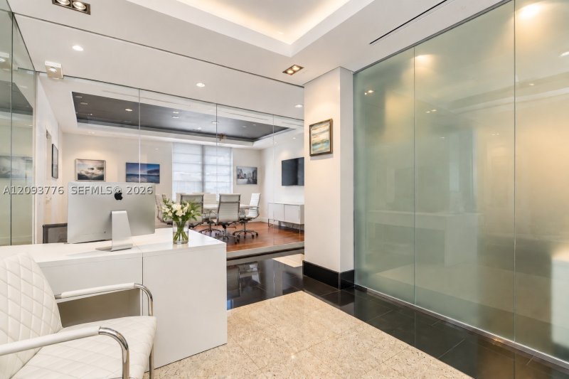 Condo for sale at Brickell Flatiron 9A