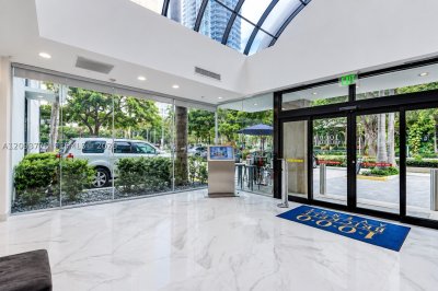 Comprar apartamento no Brickell Flatiron 9A