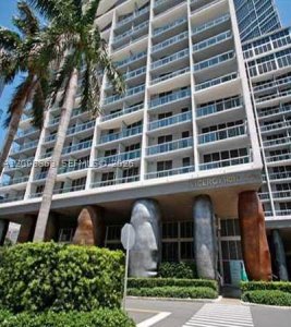 Icon Brickell Viceroy Apt #1809