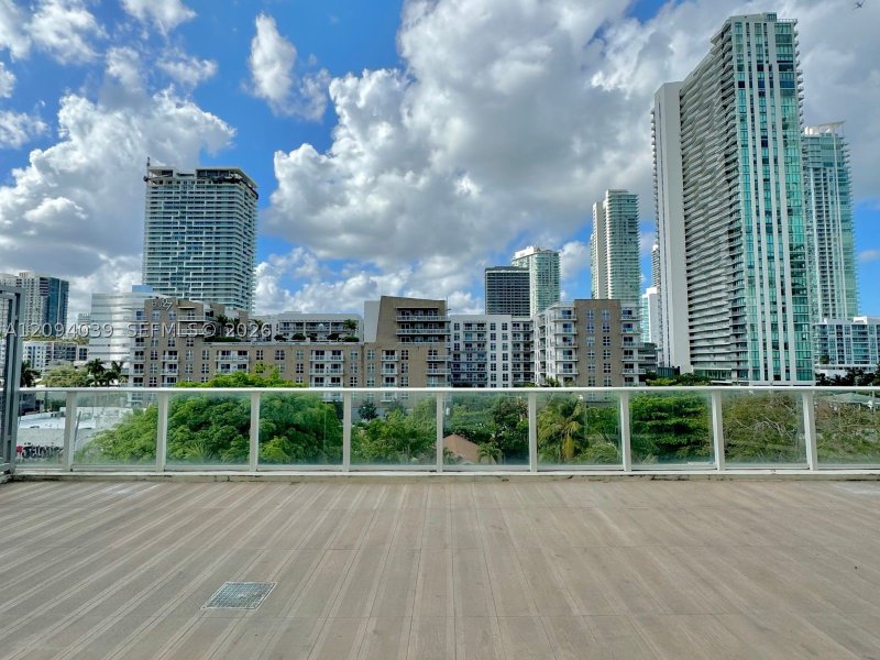 Apartment for rent at 26 Edgewater 519