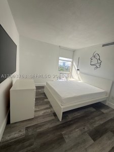 Aluguel de apartamento no Coronado I 1103
