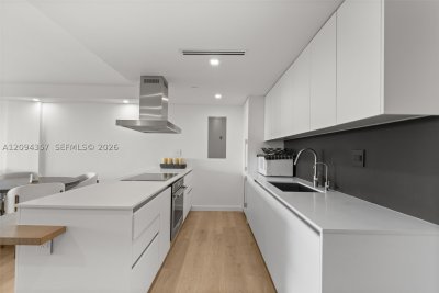 Comprar apartamento no Commodore Club West 1002