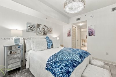 Comprar apartamento no 55 Merrick 520