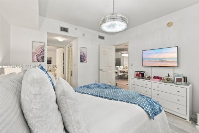 Comprar apartamento no 55 Merrick 520