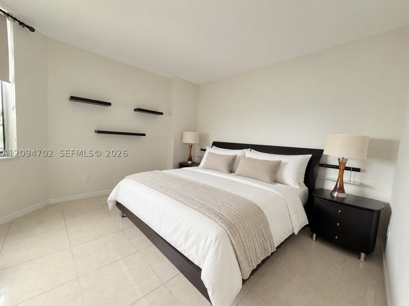 Apartment for rent at One Miami East Tower 3015