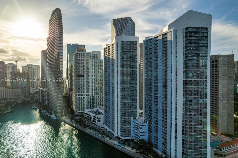 Apartment for rent at One Miami East Tower 3015