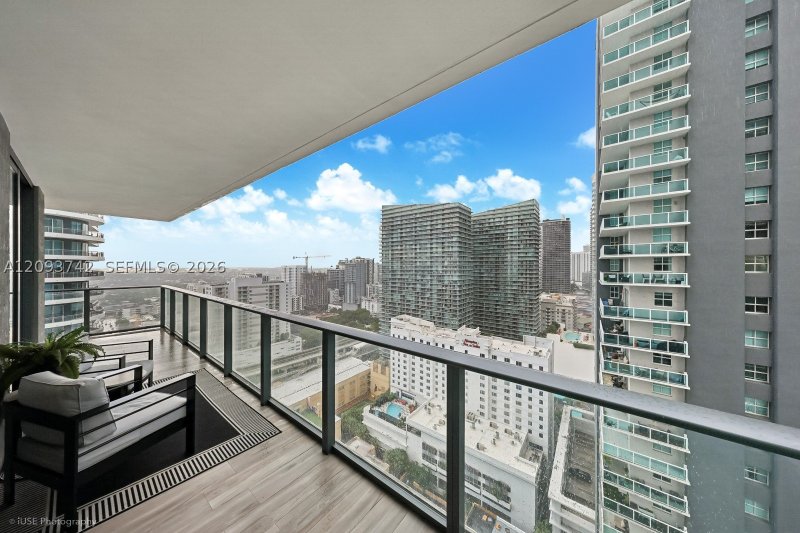 Comprar apartamento en Dua Miami - SLS Brickell Condo 2310