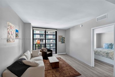 Aluguel de apartamento no Brickell Heights East 3807