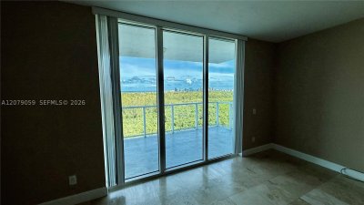 Alquiler de apartamento en One Fifty One at Biscayne 1403