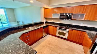 Alquiler de apartamento en One Fifty One at Biscayne 1403