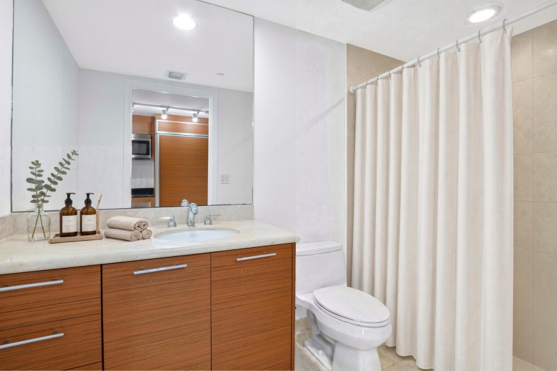 Comprar apartamento en 50 Biscayne 4503