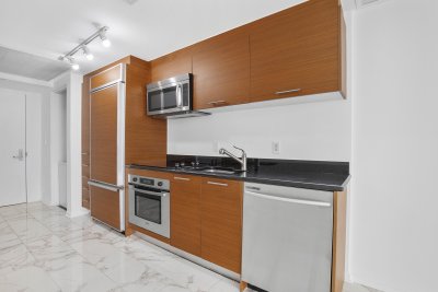Comprar apartamento no 50 Biscayne 4503