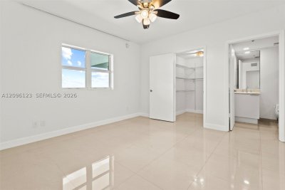 Comprar apartamento no One Fifty One at Biscayne 2008