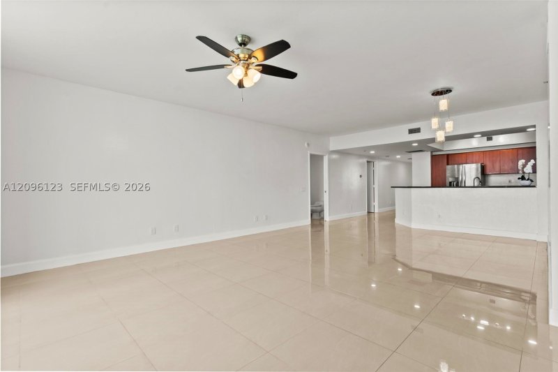 Comprar apartamento no One Fifty One at Biscayne 2008