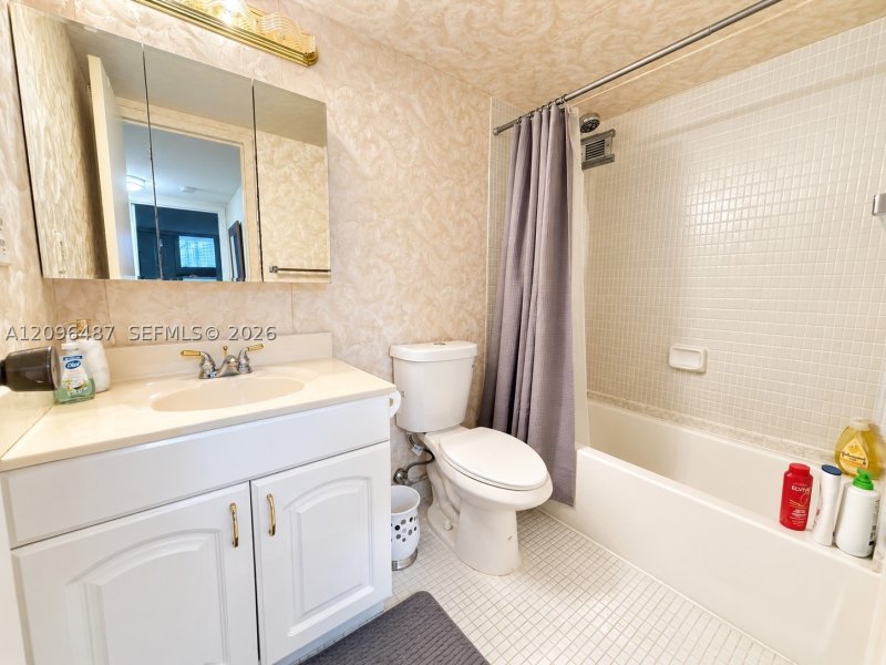 Condo for sale at Towers of Oceanview South 206