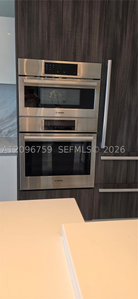 Apartment for rent at Paramount Miami WorldCenter 2104