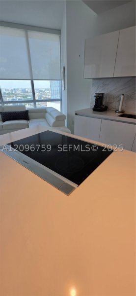 Apartment for rent at Paramount Miami WorldCenter 2104