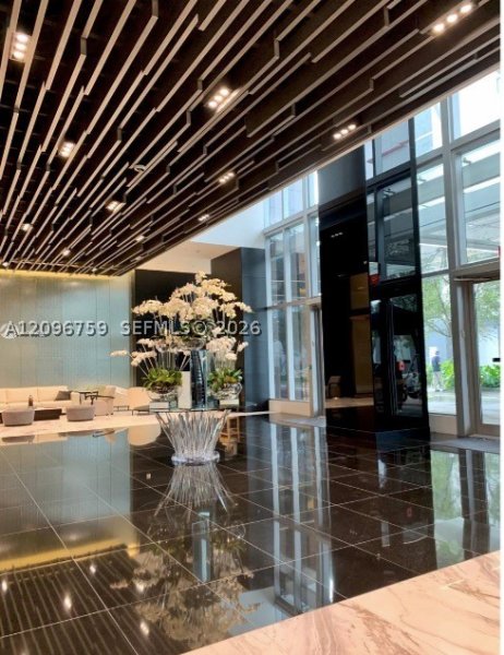 Apartment for rent at Paramount Miami WorldCenter 2104