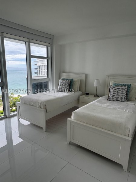 Apartment for rent at Harbour House 1434