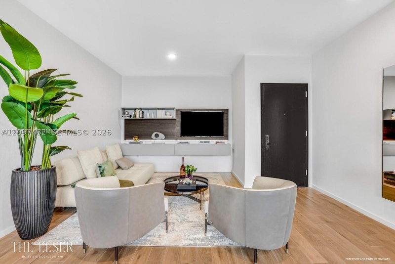 Comprar apartamento no The Elser Hotel and Residences 1601