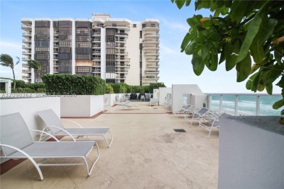 Alquiler de apartamento en Akoya 3909
