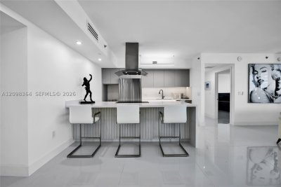 Comprar apartamento no Beach Club One 4110