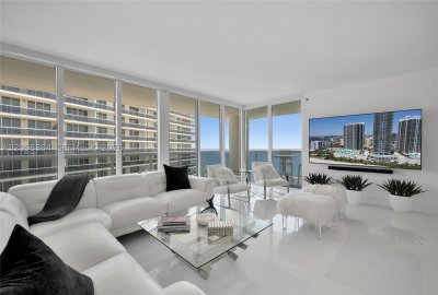 Comprar apartamento no Beach Club One 4110
