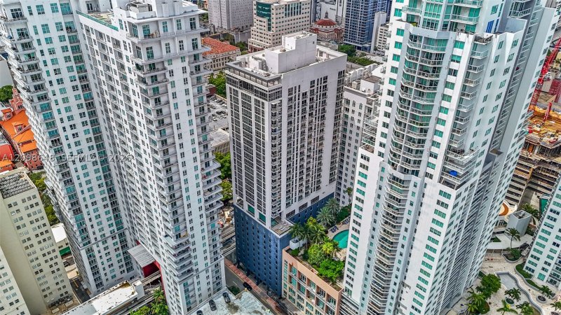 Comprar apartamento no YotelPad Miami 3106