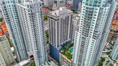 Comprar apartamento no YotelPad Miami 3106