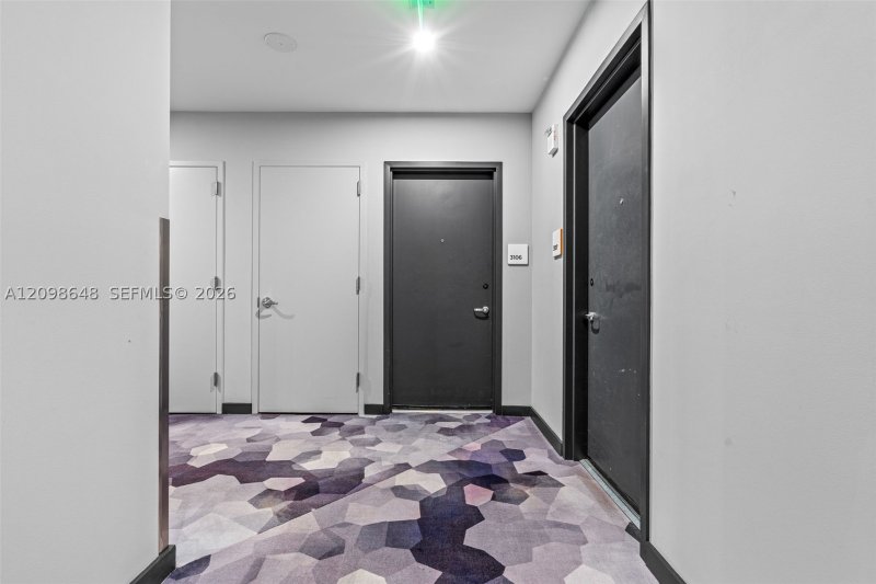 Comprar apartamento no YotelPad Miami 3106