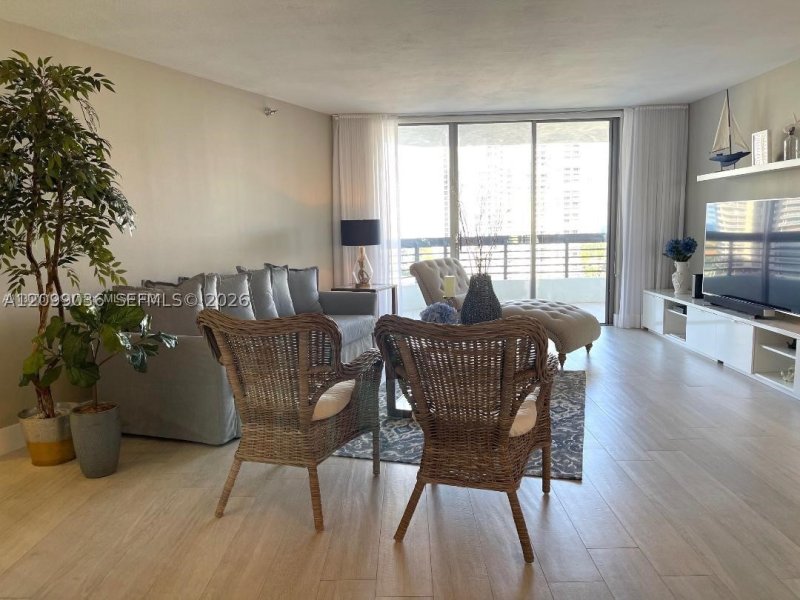 Apartment for rent at Mystic Pointe 400 1507