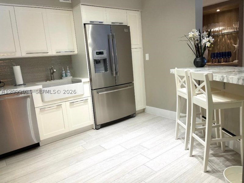 Apartment for rent at Mystic Pointe 400 1507