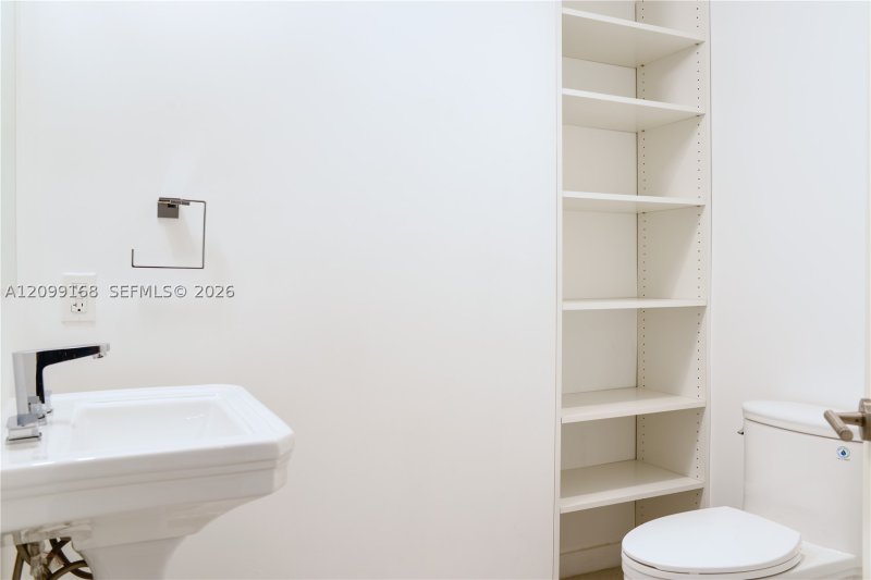 Property photo # 4