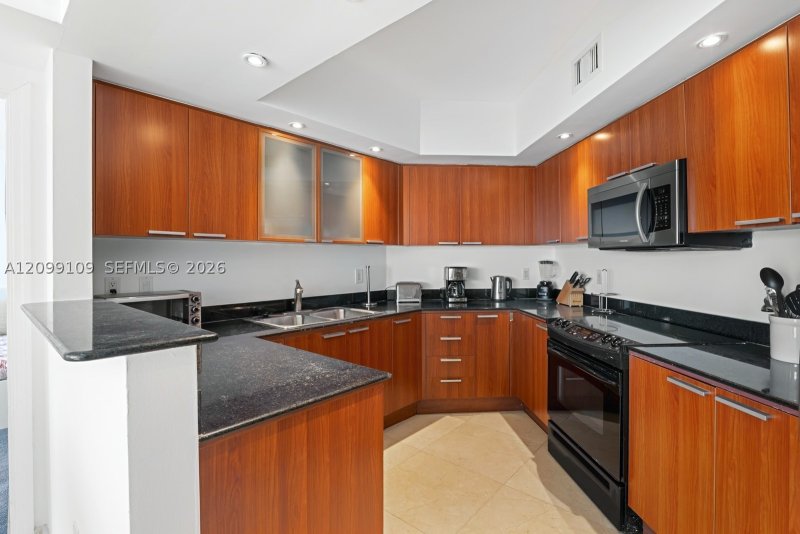 Property photo # 8