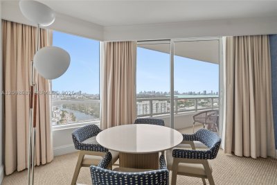 Comprar apartamento no Fontainebleau II 2610/2612