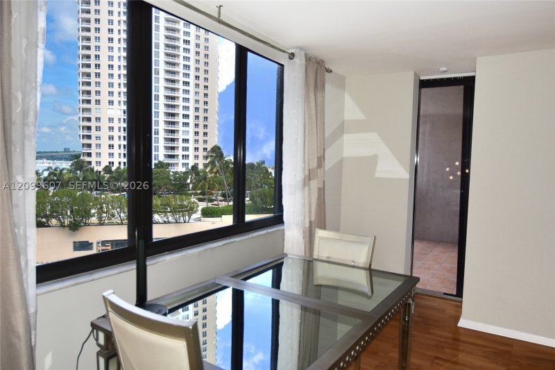 Property photo # 4