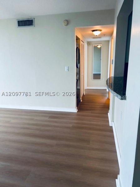 Aluguel de apartamento no Brickell Vista 1503