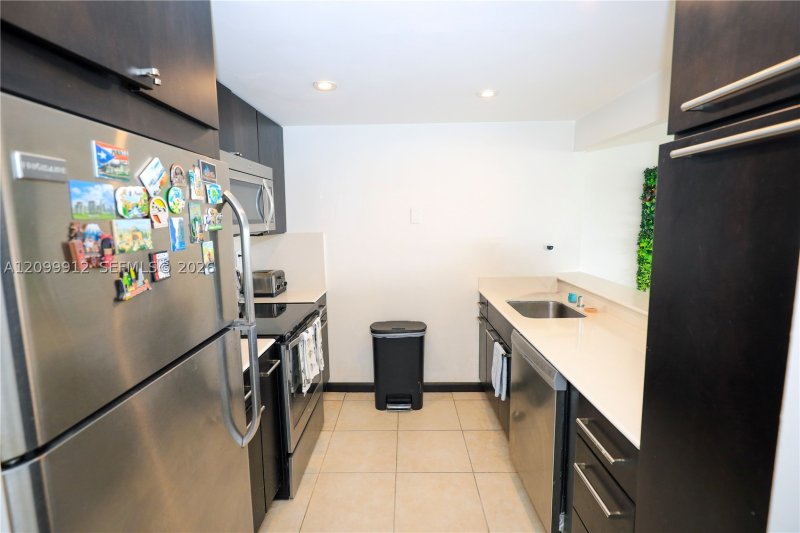 Condo for sale at Charter Club Condos 1614