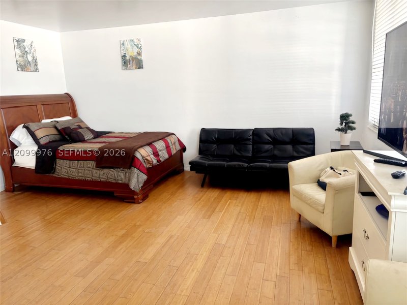 Property photo # 3