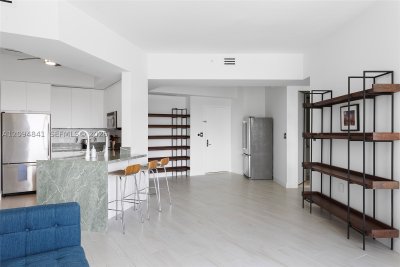 Alquiler de apartamento en Turnberry Village South TS08