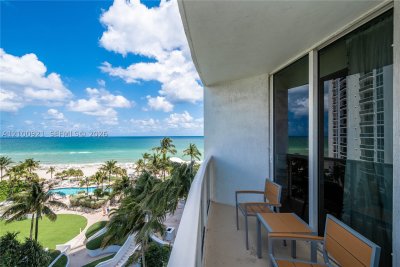 Comprar apartamento en Trump International Sonesta Beach Resort 504 & 505