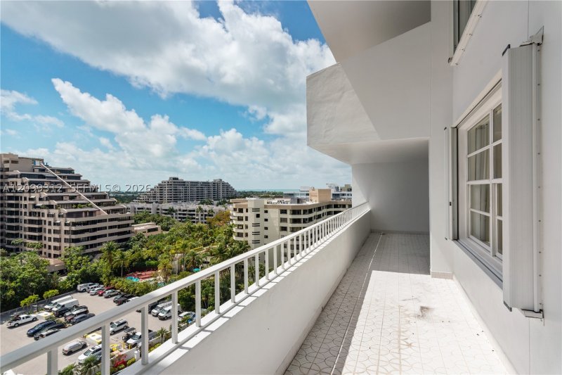 Property photo # 9