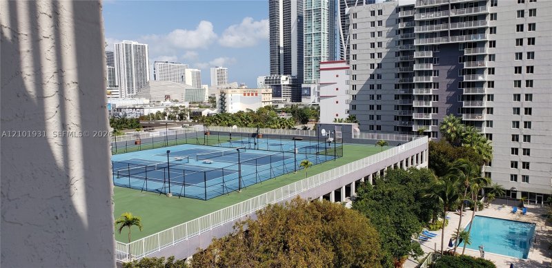 Aluguel de apartamento no Madison Miami W-903