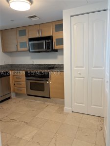 Comprar apartamento no Skyline On Brickell 2512