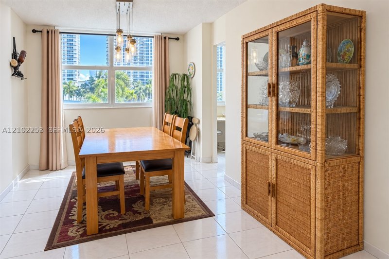 Property photo # 9