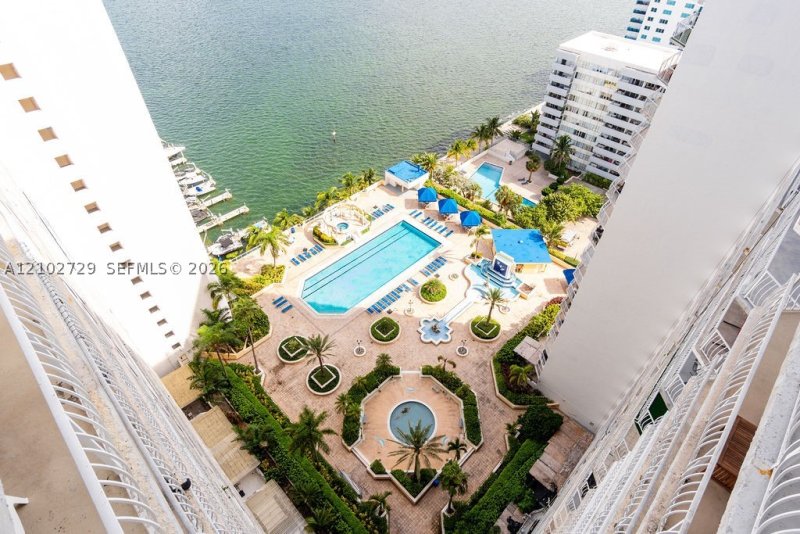 Condo for sale at Grandview Palace PH124
